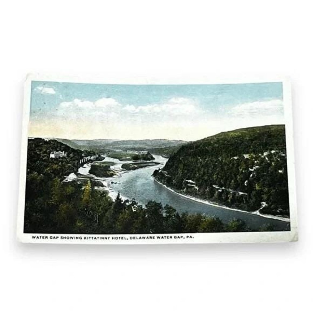 Postcard Water Gap Showing Kittatinny Hotel Delaware Water Gap PA c1921 C182